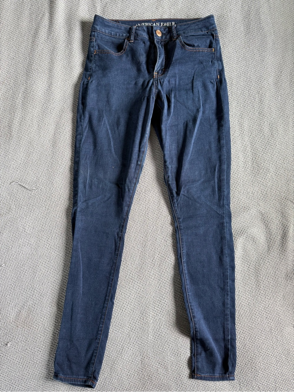 American Eagle Outfitters Women’s Dark Blue High-Rise Jeggings
